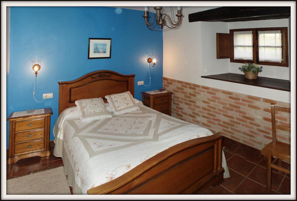 La Corrolada Guest House Avín Екстериор снимка