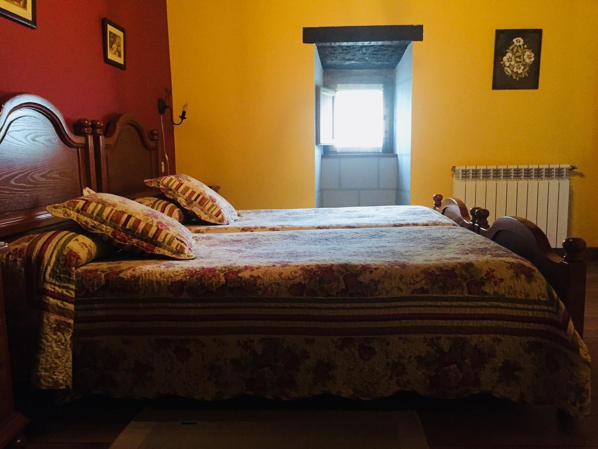 La Corrolada Guest House Avín Екстериор снимка