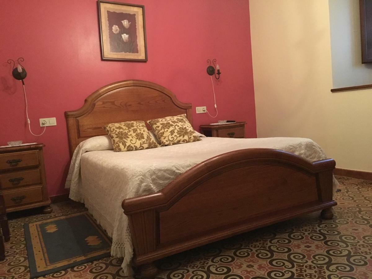 La Corrolada Guest House Avín Екстериор снимка